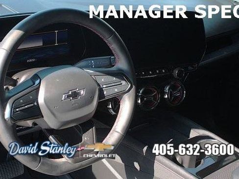 Used 2024 Chevrolet Blazer EV RS image 3