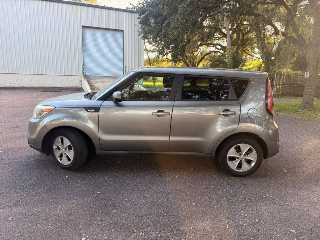 Used 2014 Kia Soul FWD image 8