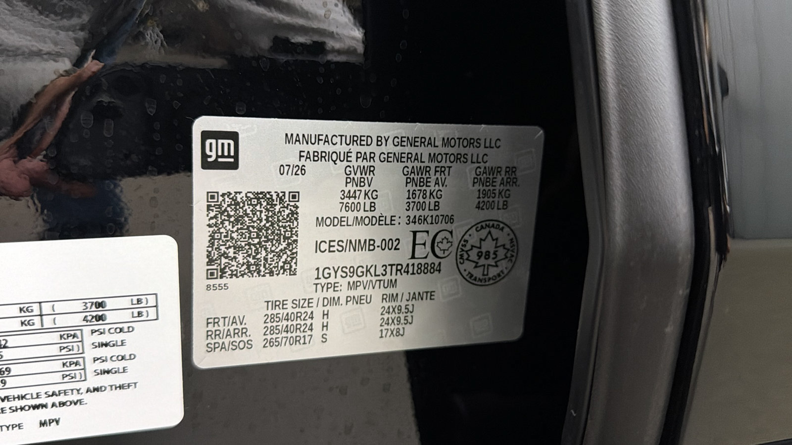 Used 2026 Cadillac Escalade Platinum Sport w/ LPO, ONYX Package AWD/4WD image 48