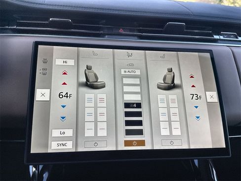 Used 2025 Land Rover Range Rover Sport Dynamic SE image 26