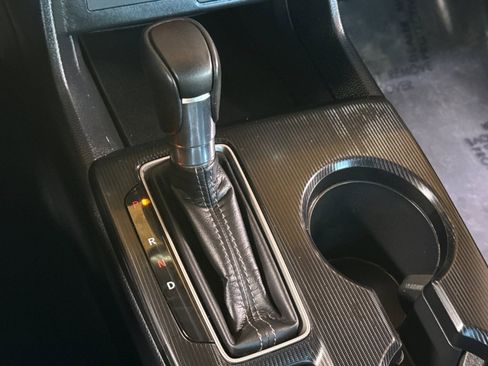 Used 2024 Honda Civic Sport image 17