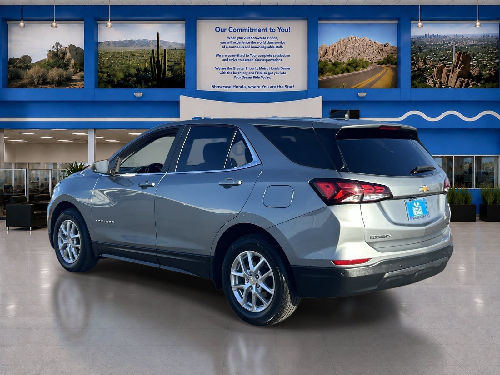 Used 2024 Chevrolet Equinox LT FWD image 8