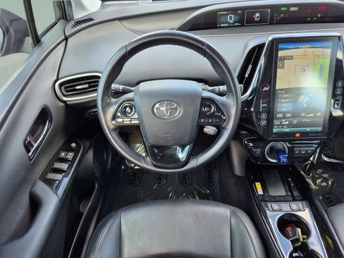 Used 2022 Toyota Prius Prime Limited FWD image 13
