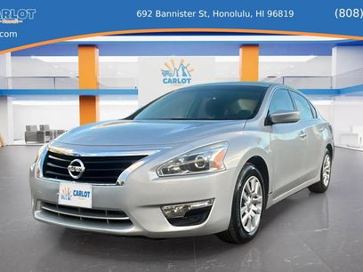 Used 2014 Nissan Altima 2.5 SL w/ Moonroof Package