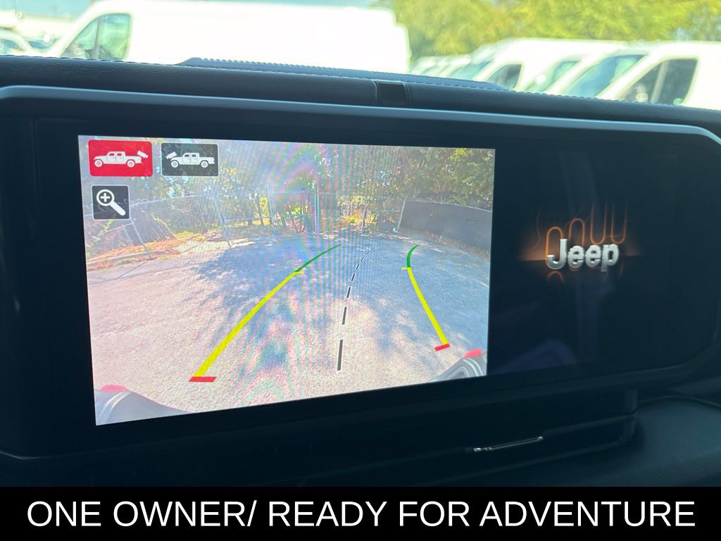 Used 2024 Jeep Gladiator Rubicon AWD/4WD image 30