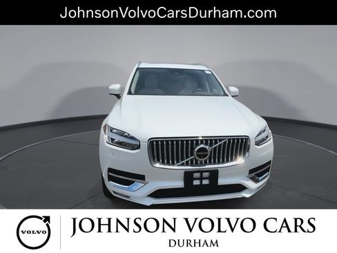 Used 2024 Volvo XC90 B6 Plus w/ Protection Package Premier AWD/4WD image 3