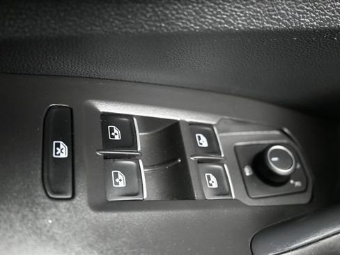 Used 2023 Volkswagen Jetta S FWD image 23