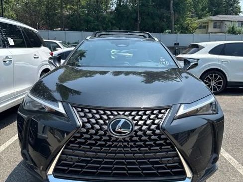 New 2026 Lexus UX 300h AWD image 2