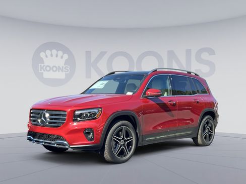 New 2026 Mercedes-Benz GLB 250 4MATIC image 5