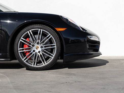 Certified 2015 Porsche 911 Turbo image 11