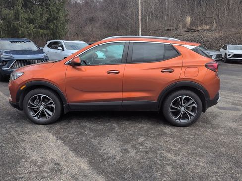 Used 2022 Buick Encore GX Select image 9