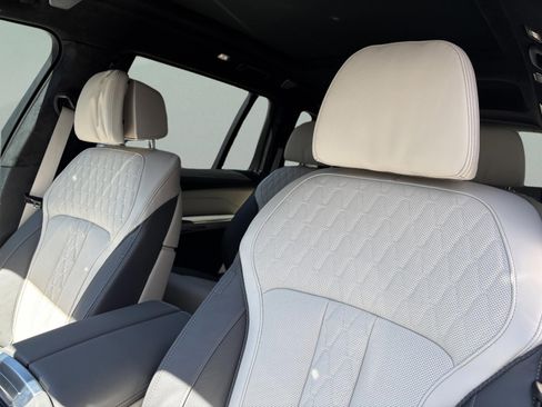 New 2026 BMW ALPINA XB7 AWD/4WD image 19