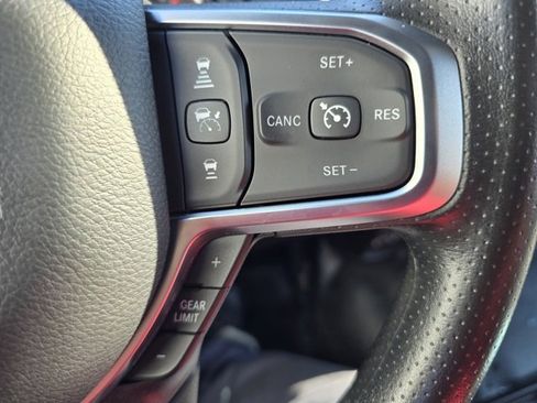 Used 2025 RAM 2500 Tradesman w/ Chrome Appearance Group image 11