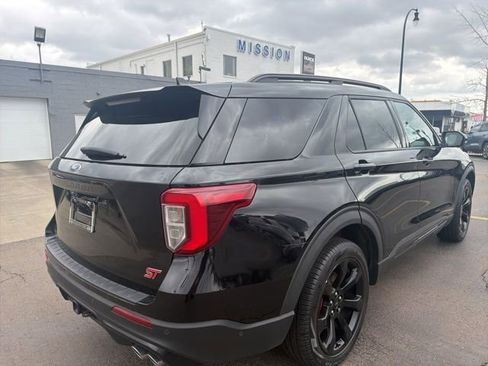 Used 2022 Ford Explorer ST w/ Equipment Group 401A image 7