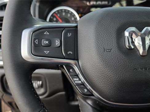 New 2026 RAM 1500 Big Horn AWD/4WD image 19