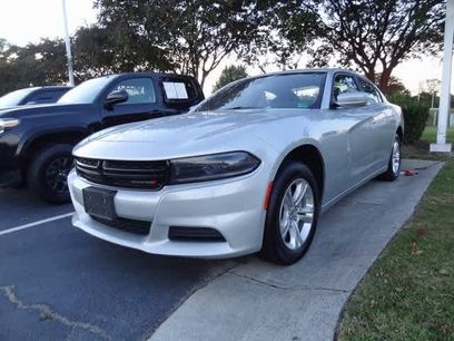 Used 2022 Dodge Charger SXT w/ Leather Interior Group