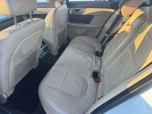 Used 2013 Jaguar XF 3.0 image 22