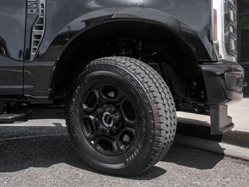 New 2026 Ford F250 XL w/ STX Appearance Package AWD/4WD image 13