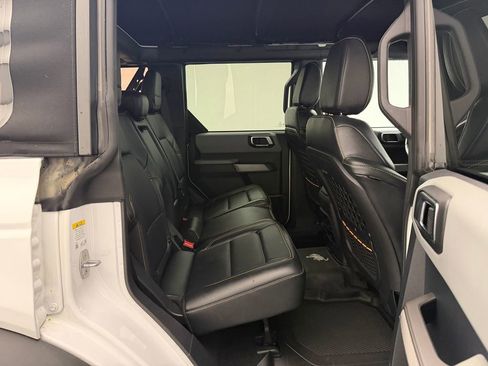 Used 2021 Ford Bronco Badlands w/ Sasquatch Package image 20