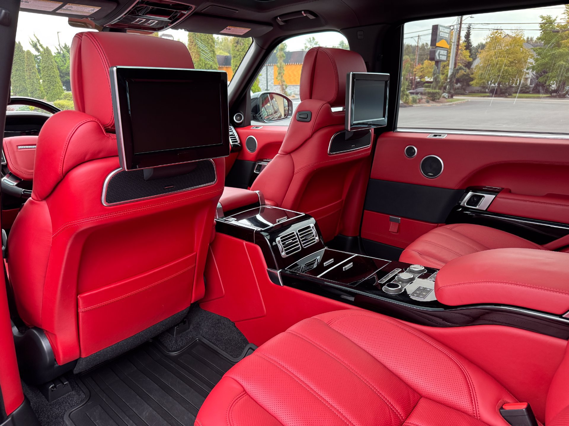Used 2015 Land Rover Range Rover Long Wheelbase Autobiography AWD/4WD image 33