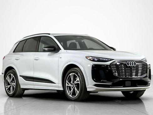 New 2027 Audi Q6 e-tron Premium Plus AWD/4WD image 2