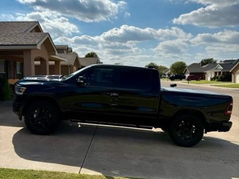 Used 2019 RAM 1500 Laramie RWD image 7