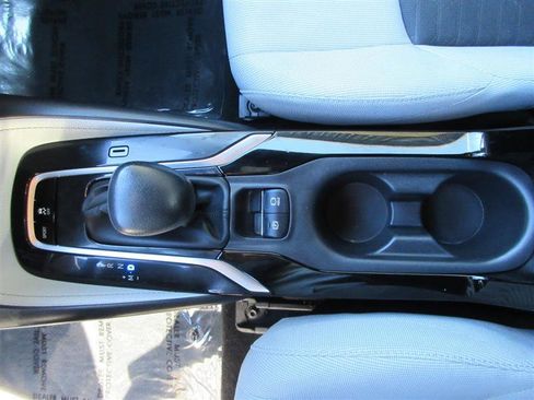 Used 2019 Toyota Corolla SE image 17