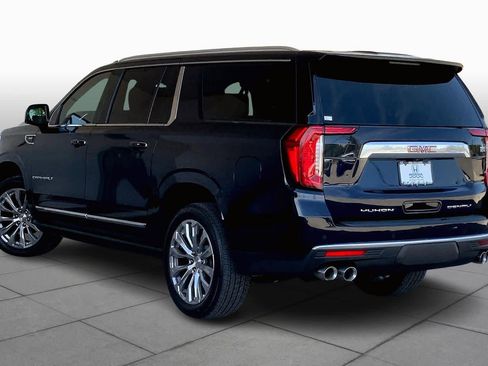 Used 2023 GMC Yukon XL Denali w/ Denali Reserve Package image 17