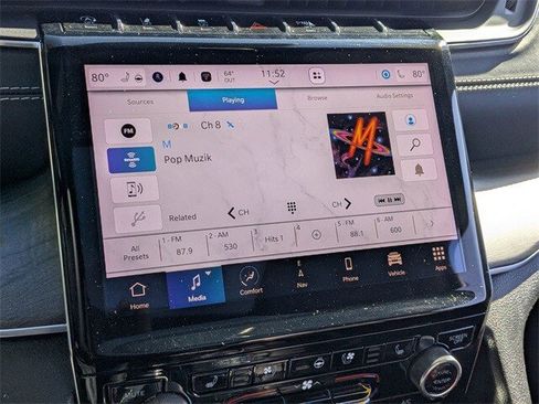 Used 2021 Jeep Grand Cherokee L Overland w/ Luxury Tech Group IV image 18