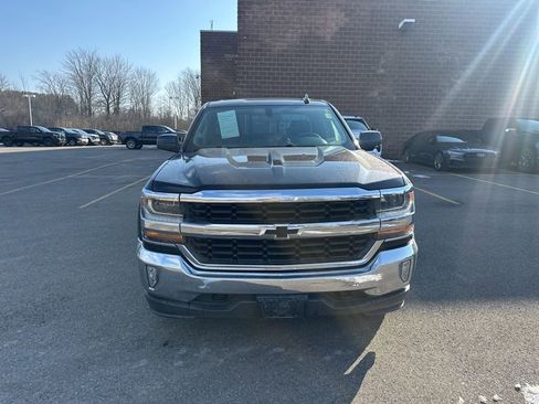 Used 2018 Chevrolet Silverado 1500 LT w/ All Star Edition image 4