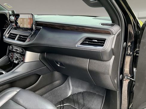 Used 2021 Chevrolet Tahoe Z71 AWD/4WD image 16