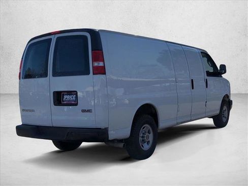 Used 2021 GMC Savana 3500 Extended image 5