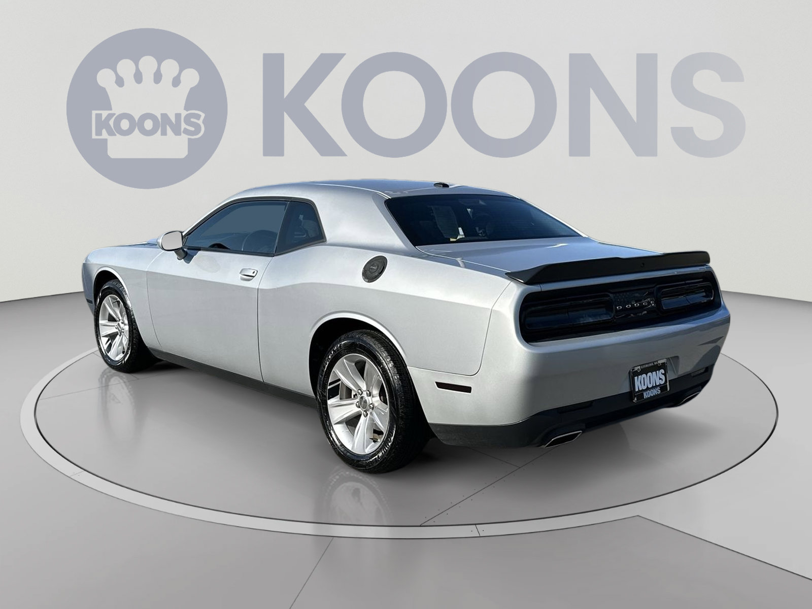 Used 2023 Dodge Challenger SXT w/ Cold Weather Group RWD image 8