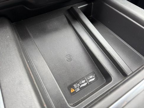 Used 2021 Chevrolet Silverado 1500 LTZ image 25