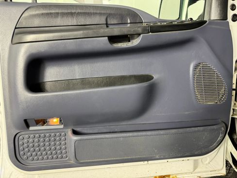 Used 2000 Ford F350 4x4 Crew Cab DRW Super Duty image 31