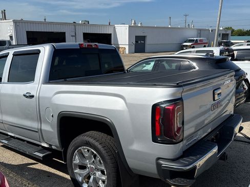 Used 2016 GMC Sierra 1500 SLT w/ SLT Premium Package AWD/4WD image 2