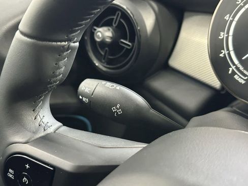 Certified 2023 MINI Cooper 2-Door Hardtop image 16