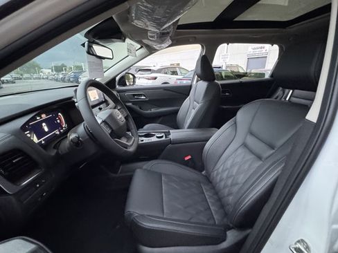 New 2026 Nissan Rogue Platinum w/ Platinum Premium Package AWD/4WD image 28