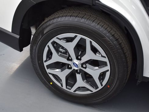 Certified 2024 Subaru Forester Premium image 29