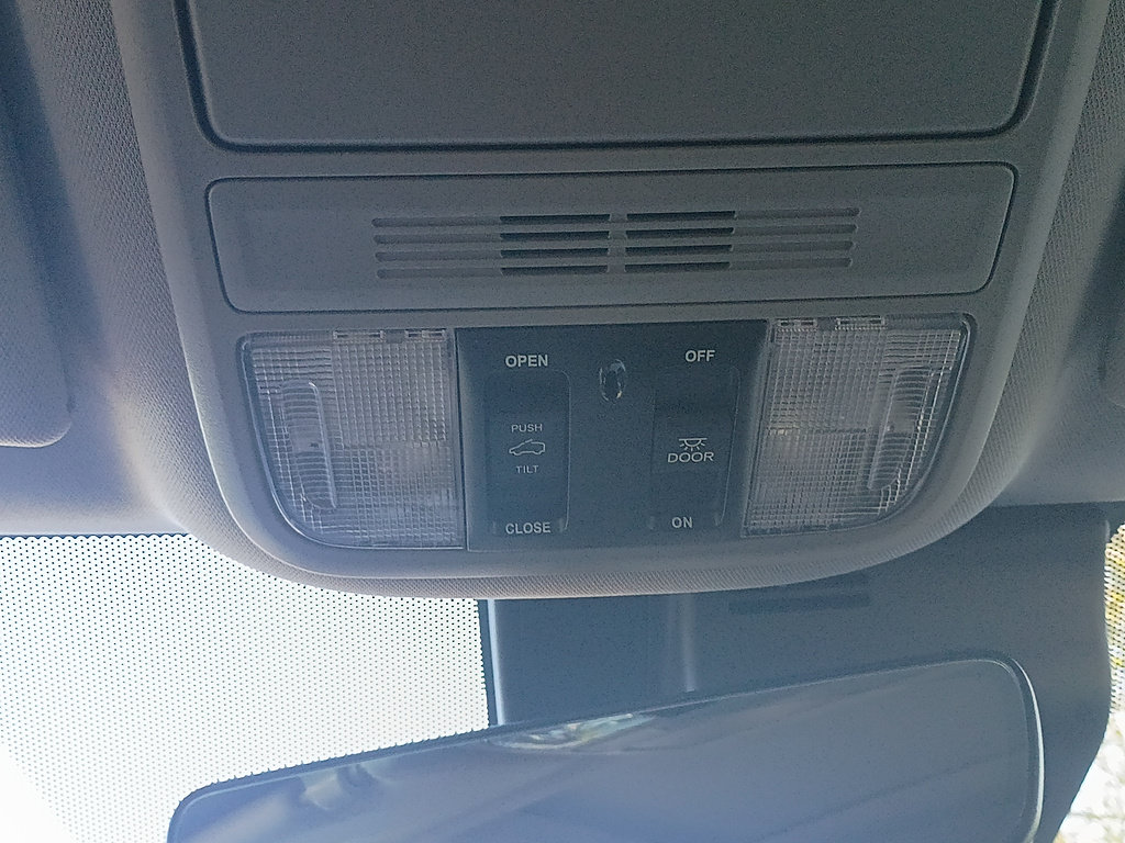 Used 2022 Honda Pilot Special Edition image 26