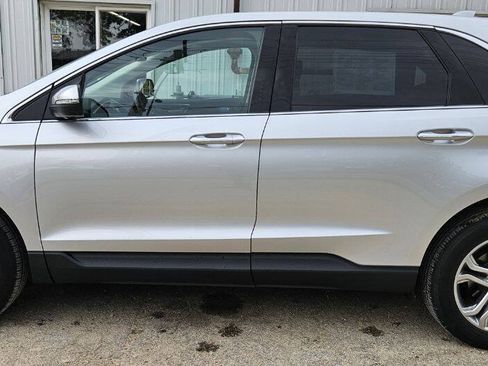 Used 2016 Ford Edge Titanium w/ Equipment Group 301A AWD/4WD image 12