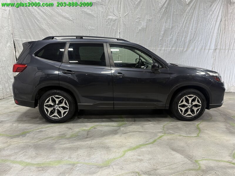 Used 2019 Subaru Forester Premium w/ Popular Package #1 AWD/4WD image 14