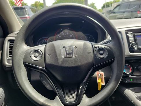 Used 2019 Honda HR-V LX image 20