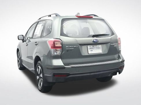 Used 2017 Subaru Forester 2.5i w/ Alloy Wheel Package AWD/4WD image 9