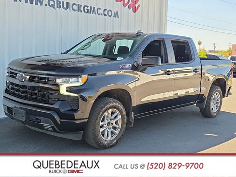 Used 2024 Chevrolet Silverado 1500 RST w/ Z71 Off-Road Package image 3