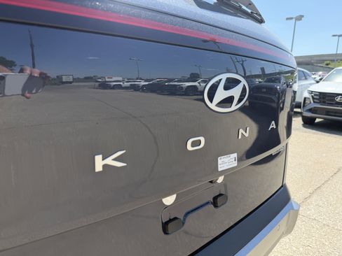 New 2026 Hyundai Kona Limited AWD/4WD image 8