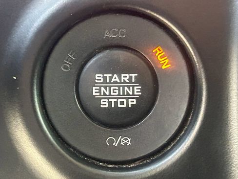 Used 2020 Jeep Wrangler Unlimited Rubicon AWD/4WD image 17