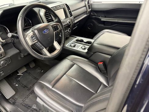 Used 2021 Ford Expedition XLT image 15