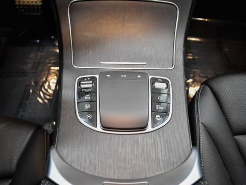 Certified 2022 Mercedes-Benz GLC 300 4MATIC image 27