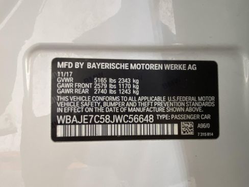 Used 2018 BMW 540i xDrive AWD/4WD image 34